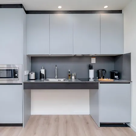 Limehome Carrer De Sant Jacint דירה