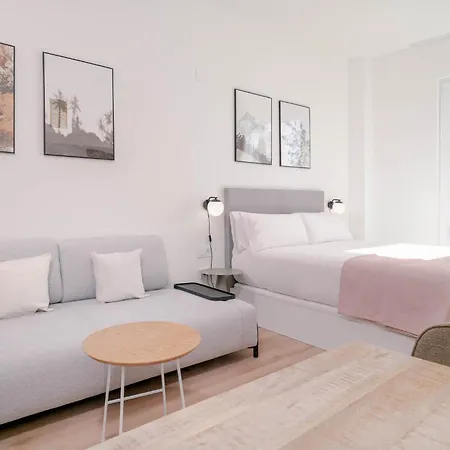 Daire Limehome Carrer De Sant Jacint Valensiya