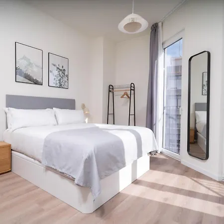 Limehome Carrer De Sant Jacint * Valensiya