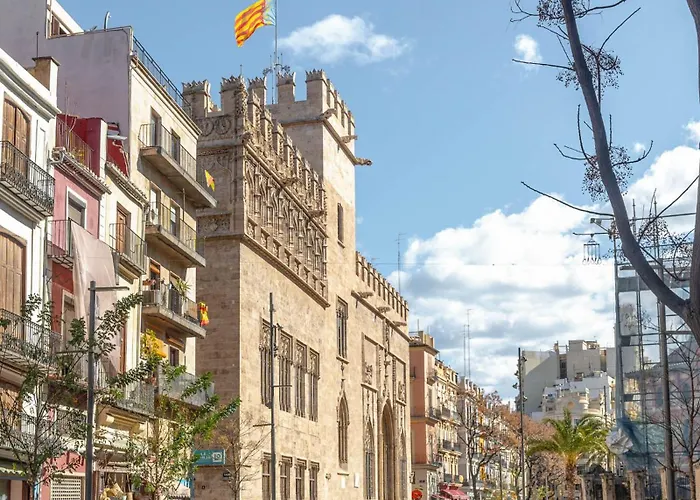 Limehome Carrer De Sant Jacint * Valencia