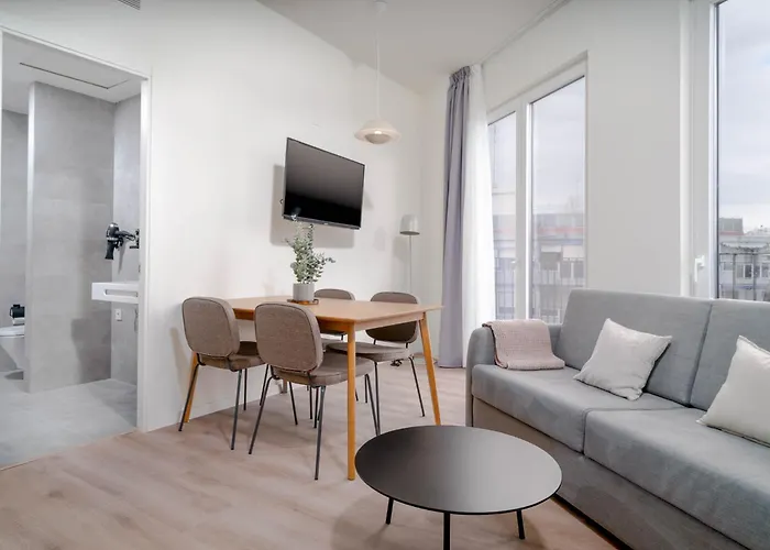 Limehome Carrer De Sant Jacint Valencia