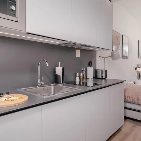 Limehome Carrer De Sant Jacint شقة فالنسيا