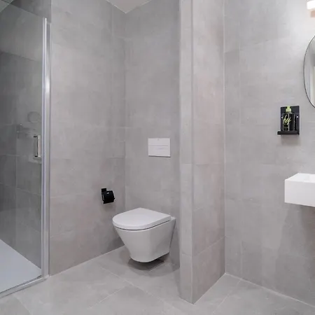 Limehome Carrer De Sant Jacint شقة *